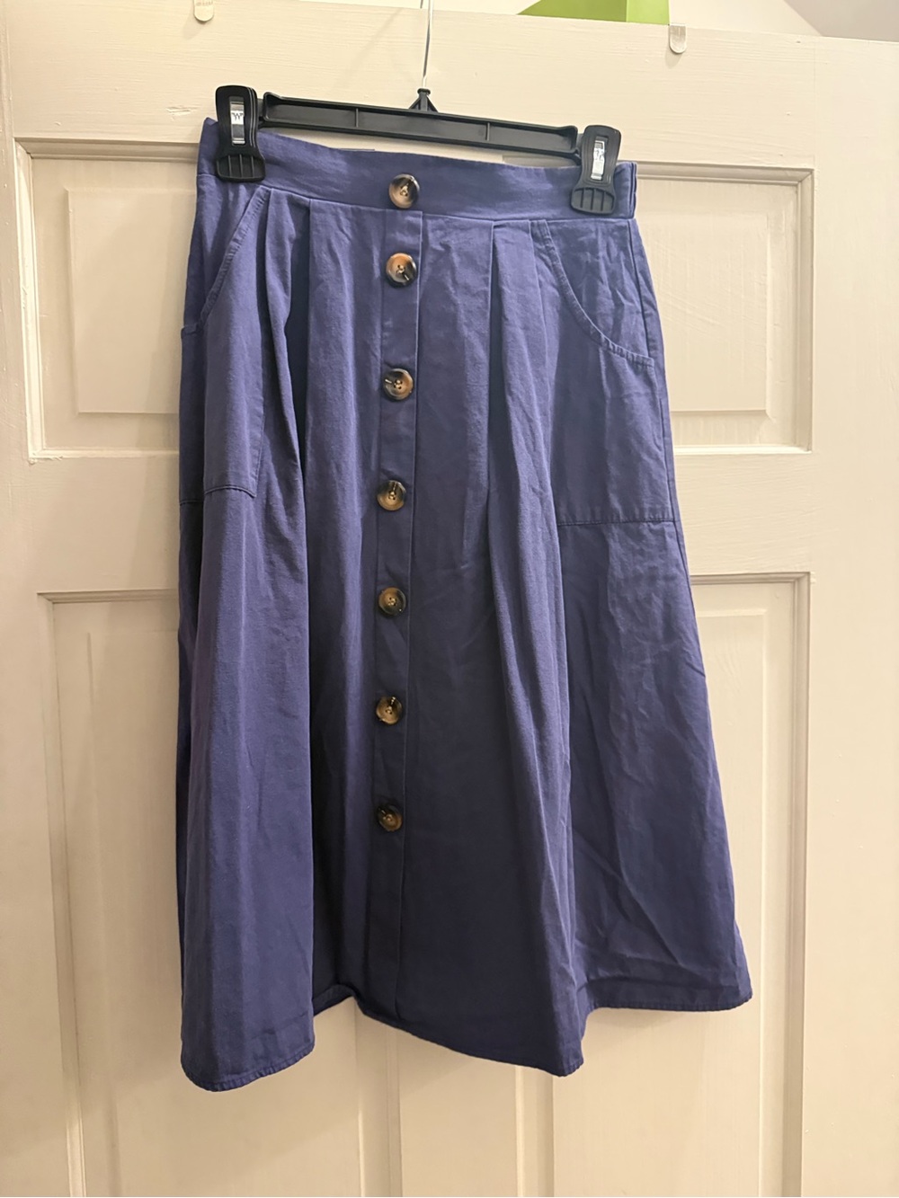 Women’s Button-Front Midi Skirt in Blue